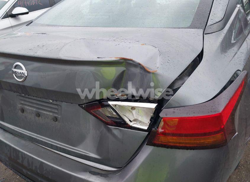 Photo 6 of 2020 Nissan Altima S FWD (VIN 1N4BL4BV8LC277665)