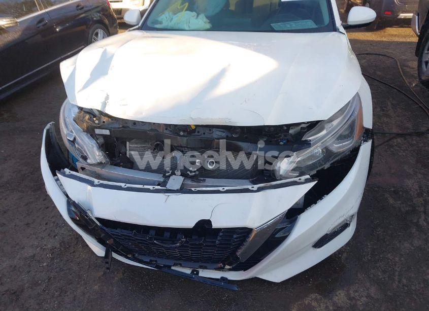 Photo 6 of 2020 Nissan Altima S FWD (VIN 1N4BL4BV8LN317621)