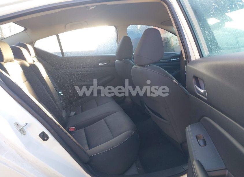 Photo 8 of 2020 Nissan Altima S FWD (VIN 1N4BL4BV8LN317621)