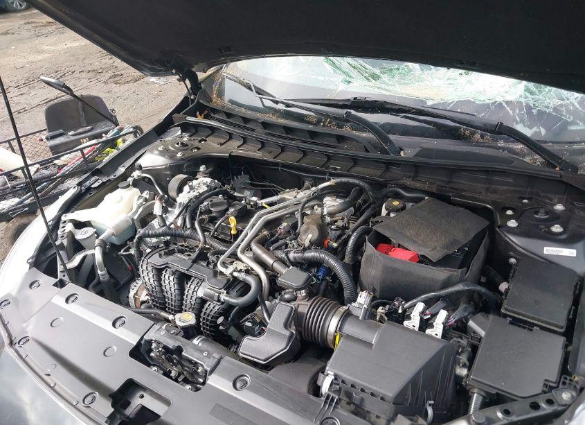 Photo 5 of 2021 Nissan Altima S FWD (VIN 1N4BL4BV8MN371678)