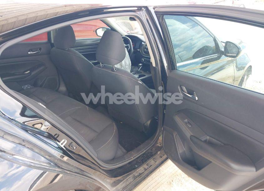 Photo 8 of 2021 Nissan Altima S FWD (VIN 1N4BL4BV8MN375701)