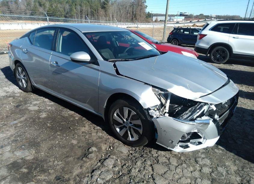 2023 Nissan Altima S FWD (VIN 1N4BL4BV8PN301327) main photo