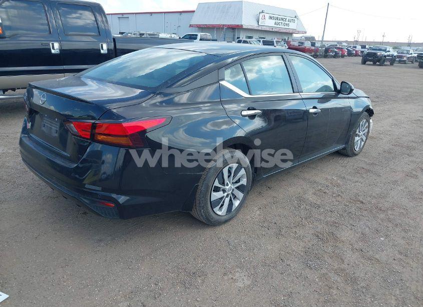 Photo 4 of 2023 Nissan Altima S FWD (VIN 1N4BL4BV8PN333517)