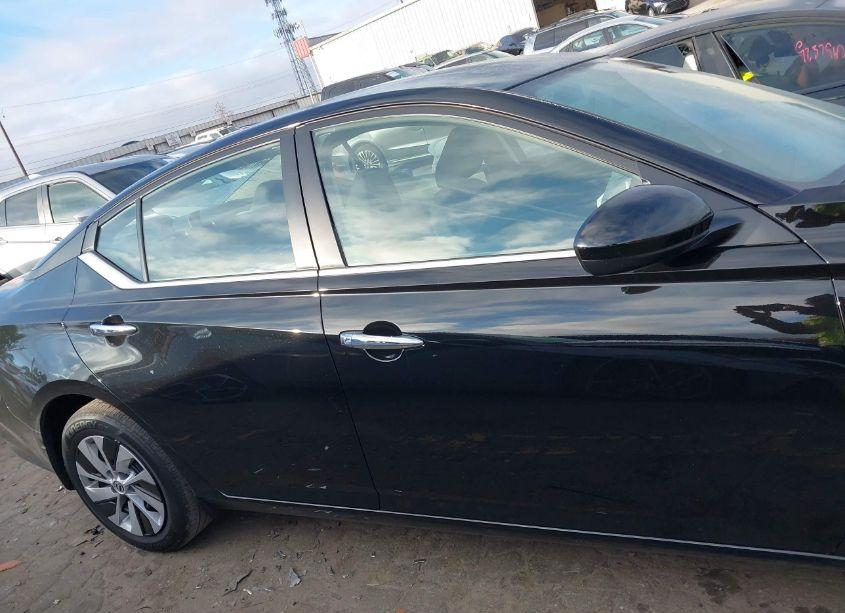 Photo 12 of 2023 Nissan Altima S FWD (VIN 1N4BL4BV8PN348843)