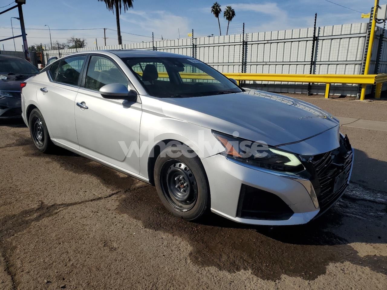 Photo 4 of 2023 NISSAN ALTIMA S (VIN 1N4BL4BV8PN362354)