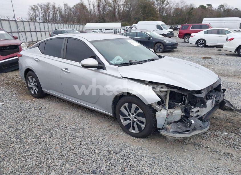 2019 Nissan Altima 2.5 S (VIN 1N4BL4BV9KC127238) main photo