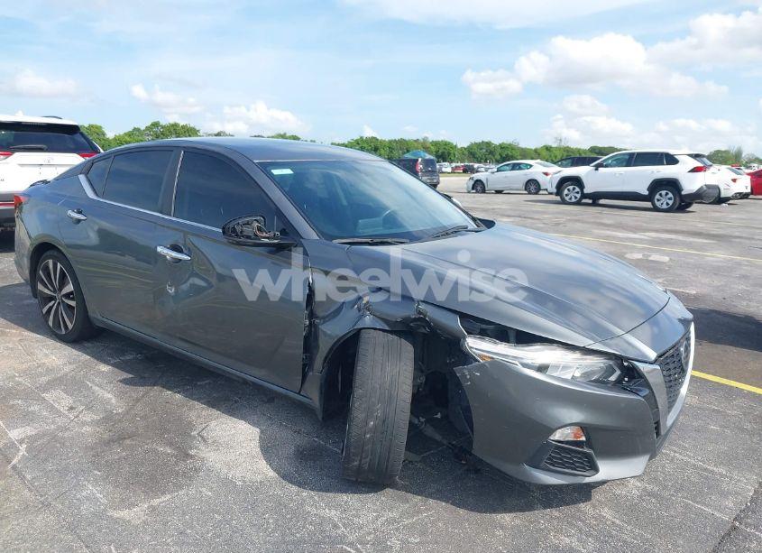 2019 Nissan Altima 2.5 S (VIN 1N4BL4BV9KC139972) main photo