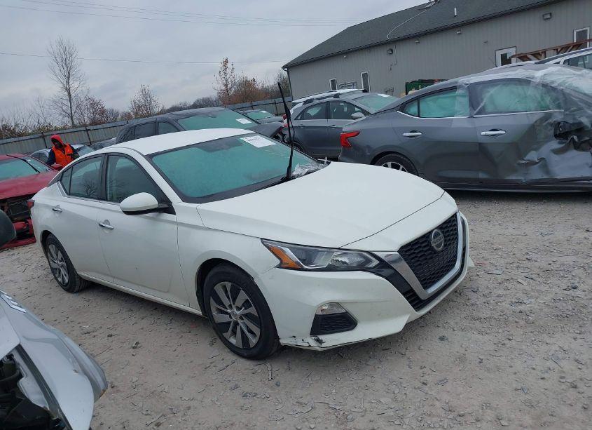 Photo 13 of 2019 Nissan Altima 2.5 S (VIN 1N4BL4BV9KC154844)