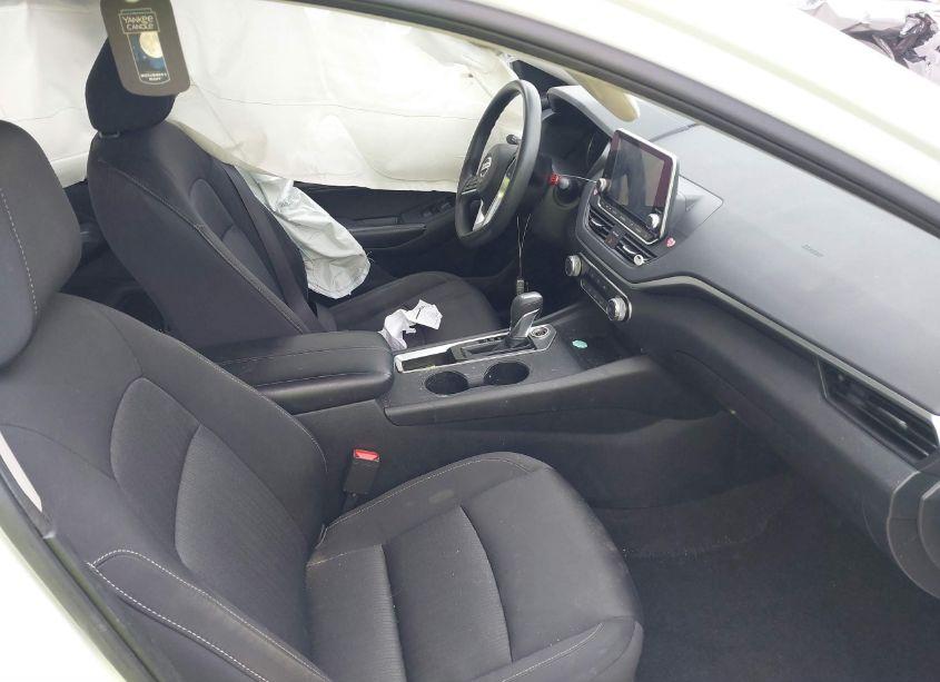 Photo 5 of 2019 Nissan Altima 2.5 S (VIN 1N4BL4BV9KC154844)