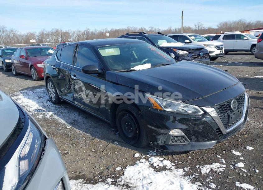 2019 Nissan Altima 2.5 S (VIN 1N4BL4BV9KC156626) main photo