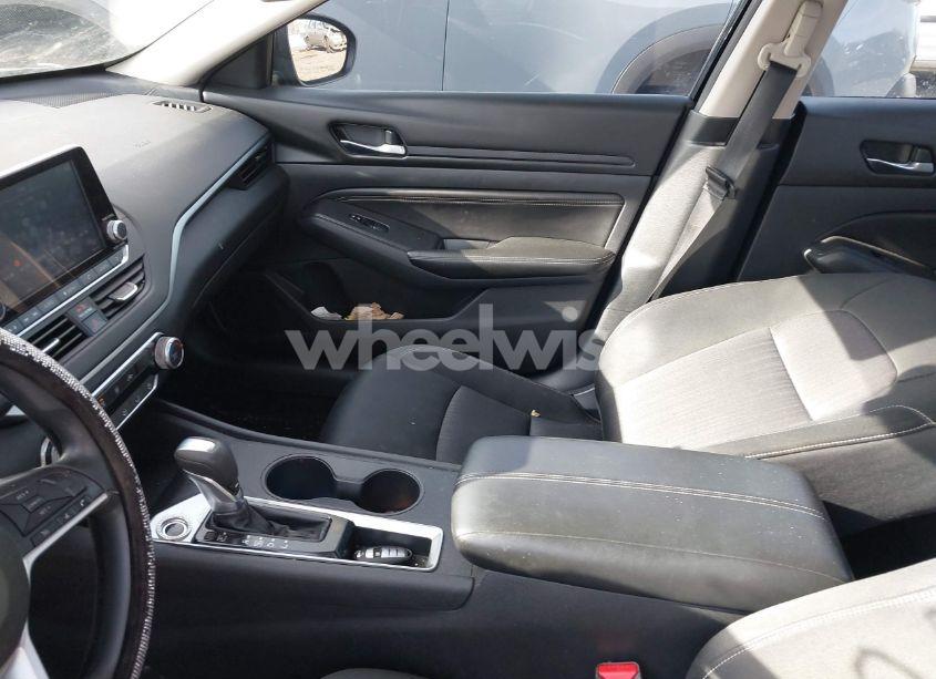 Photo 5 of 2019 Nissan Altima 2.5 S (VIN 1N4BL4BV9KC156626)