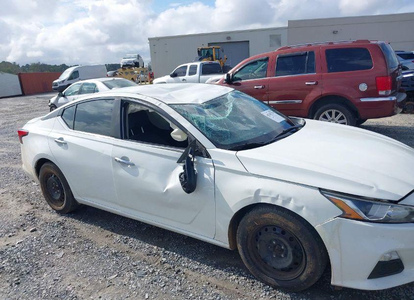 Photo 6 of 2019 Nissan Altima 2.5 S (VIN 1N4BL4BV9KC169005)