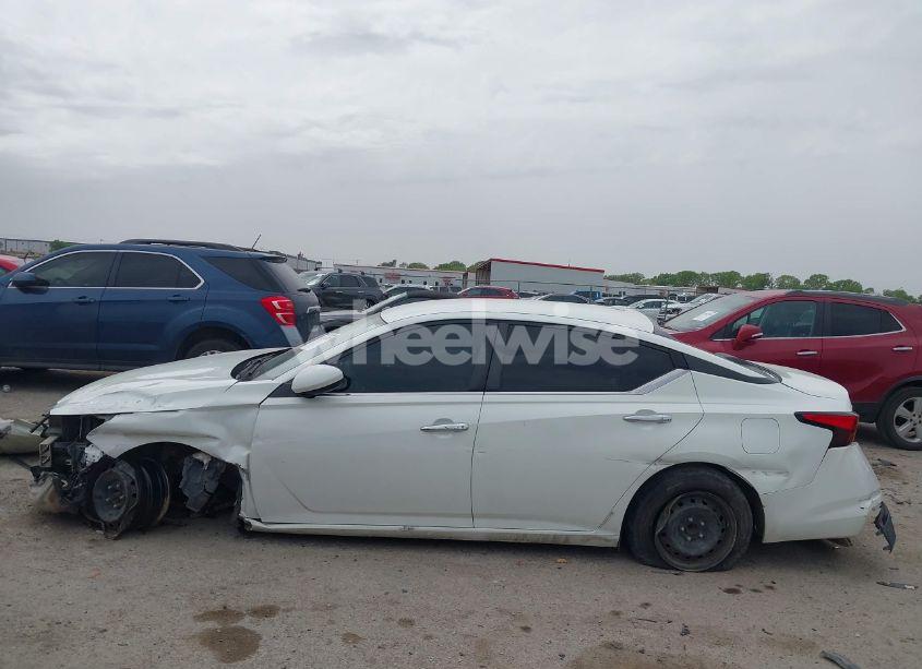 Photo 14 of 2019 Nissan Altima 2.5 S (VIN 1N4BL4BV9KC209969)