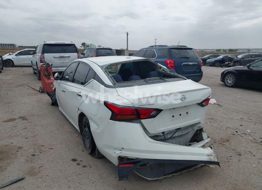 Photo 3 of 2019 Nissan Altima 2.5 S (VIN 1N4BL4BV9KC209969)