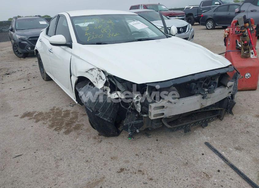 Photo 6 of 2019 Nissan Altima 2.5 S (VIN 1N4BL4BV9KC209969)