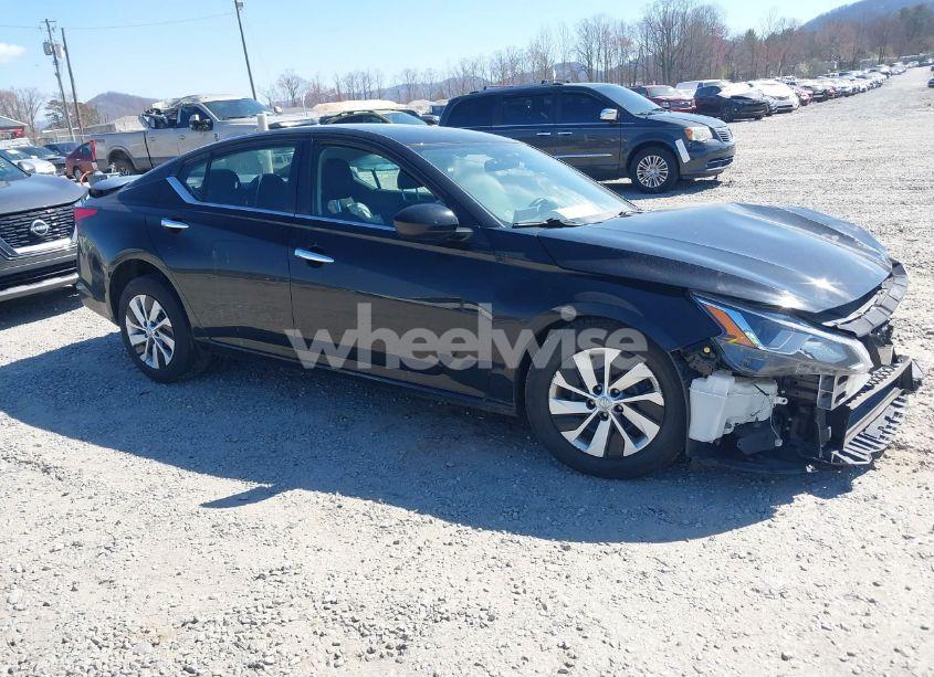 2019 Nissan Altima 2.5 S (VIN 1N4BL4BV9KC224276) main photo