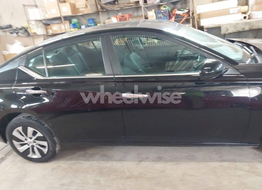 Photo 13 of 2019 Nissan Altima 2.5 S (VIN 1N4BL4BV9KC232765)