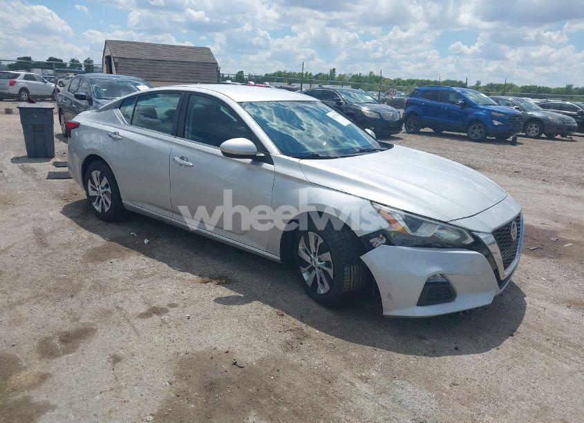 2019 Nissan Altima 2.5 S (VIN 1N4BL4BV9KC244995) main photo