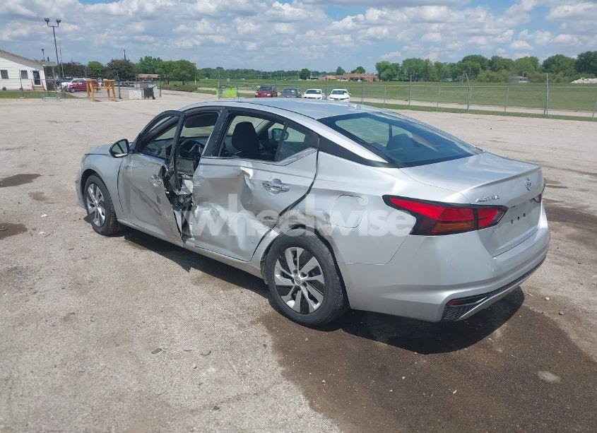 Photo 3 of 2019 Nissan Altima 2.5 S (VIN 1N4BL4BV9KC244995)