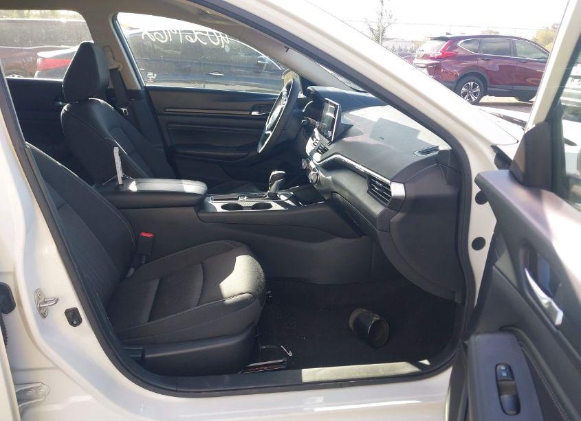 Photo 5 of 2019 Nissan Altima 2.5 S (VIN 1N4BL4BV9KC253793)