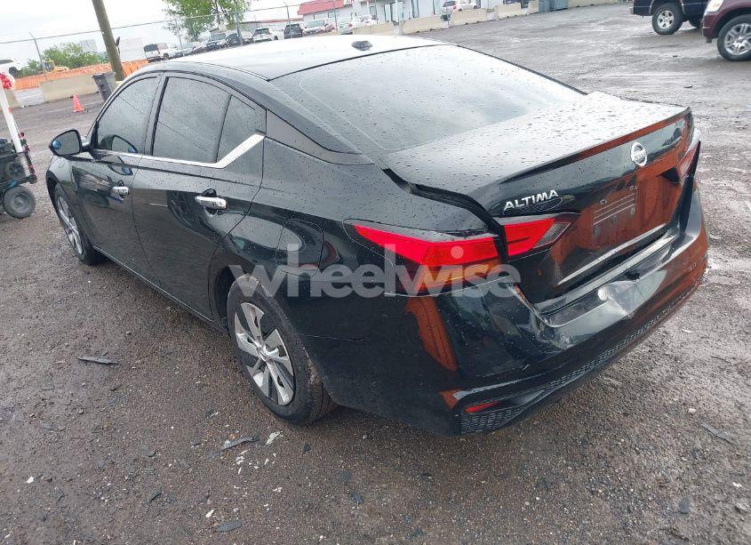 Photo 3 of 2019 Nissan Altima 2.5 S (VIN 1N4BL4BV9KC254569)