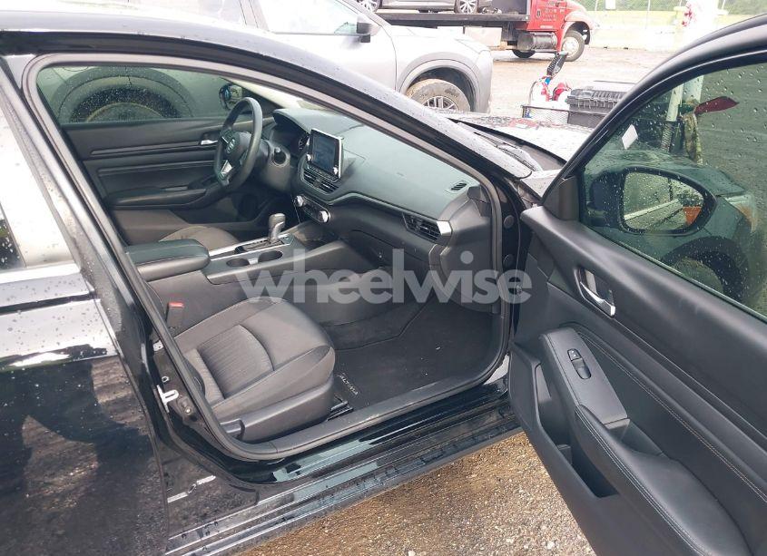 Photo 5 of 2019 Nissan Altima 2.5 S (VIN 1N4BL4BV9KC254569)