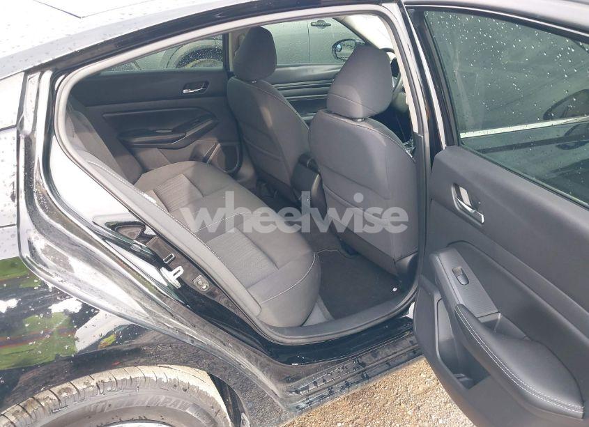 Photo 8 of 2019 Nissan Altima 2.5 S (VIN 1N4BL4BV9KC254569)