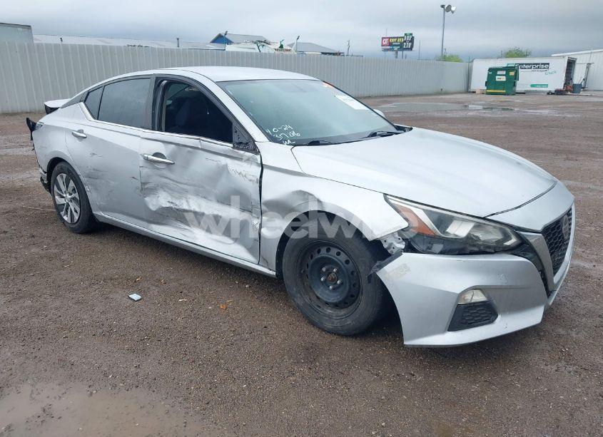 2019 Nissan Altima 2.5 S (VIN 1N4BL4BV9KN317786) main photo