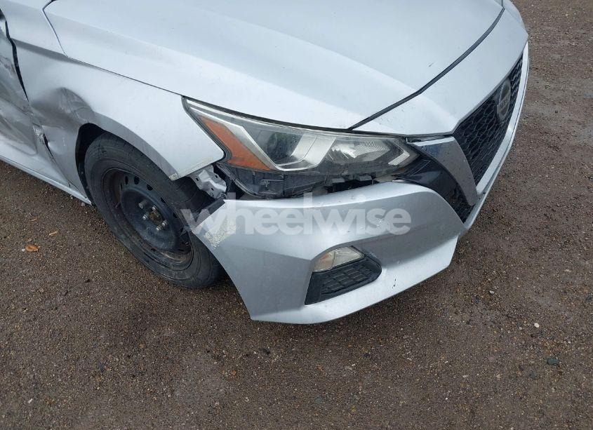 Photo 17 of 2019 Nissan Altima 2.5 S (VIN 1N4BL4BV9KN317786)