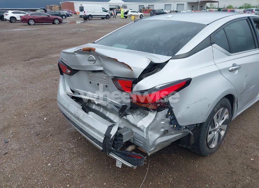 Photo 18 of 2019 Nissan Altima 2.5 S (VIN 1N4BL4BV9KN317786)