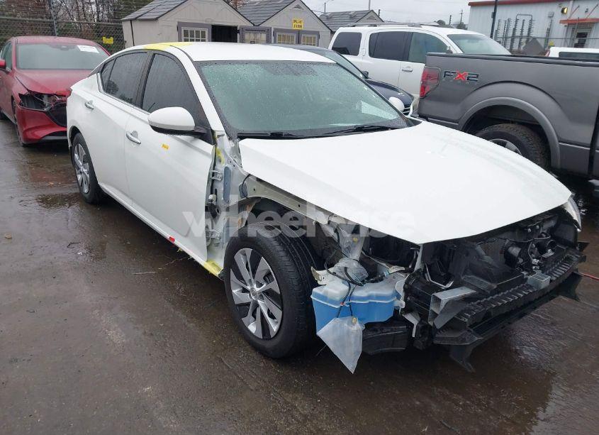 2020 Nissan Altima S FWD (VIN 1N4BL4BV9LC115219) main photo