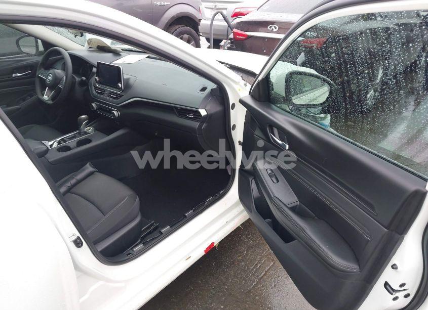 Photo 5 of 2020 Nissan Altima S FWD (VIN 1N4BL4BV9LC115219)