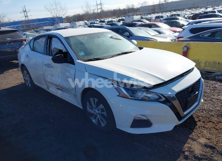 2020 Nissan Altima S FWD (VIN 1N4BL4BV9LC162461) main photo