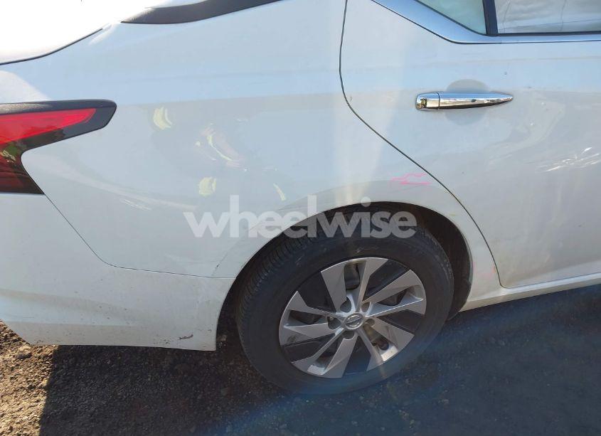 Photo 19 of 2020 Nissan Altima S FWD (VIN 1N4BL4BV9LC162461)