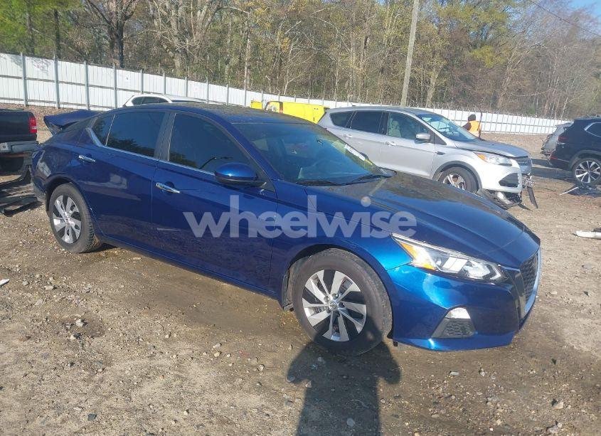 2020 Nissan Altima S FWD (VIN 1N4BL4BV9LC166347) main photo