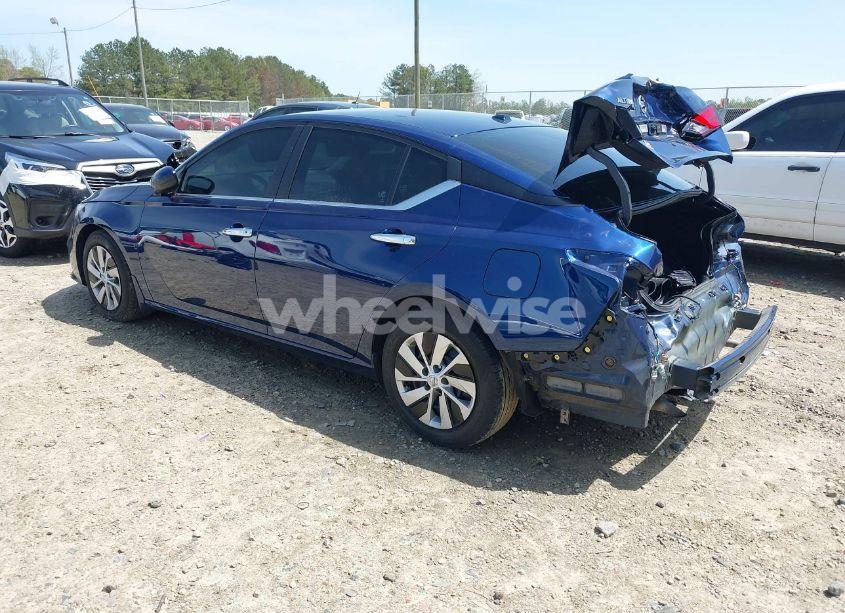 Photo 3 of 2020 Nissan Altima S FWD (VIN 1N4BL4BV9LC166347)