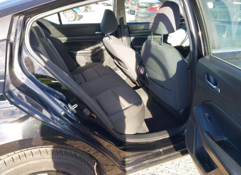 Photo 8 of 2020 Nissan Altima S FWD (VIN 1N4BL4BV9LC220553)