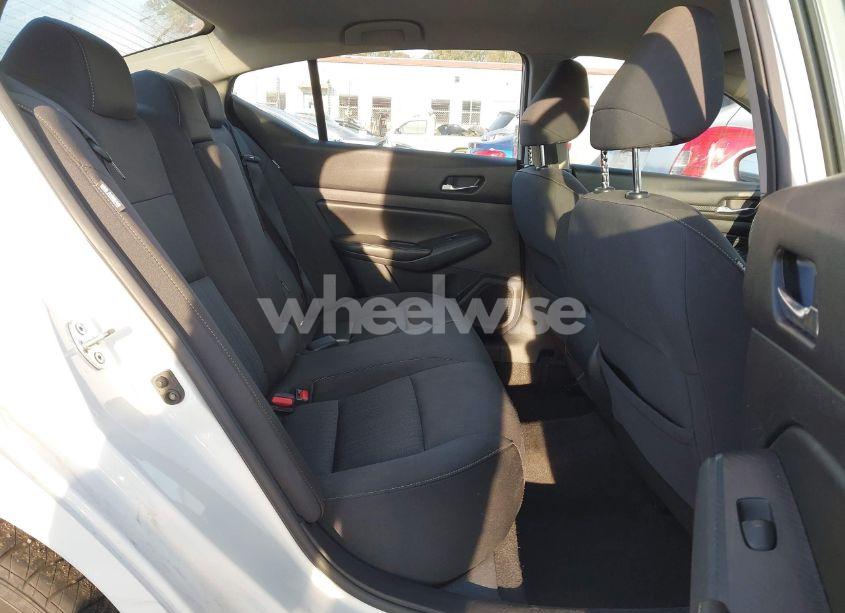 Photo 8 of 2020 Nissan Altima S FWD (VIN 1N4BL4BV9LC237790)