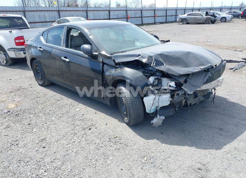 2020 Nissan Altima S FWD (VIN 1N4BL4BV9LC278355) main photo