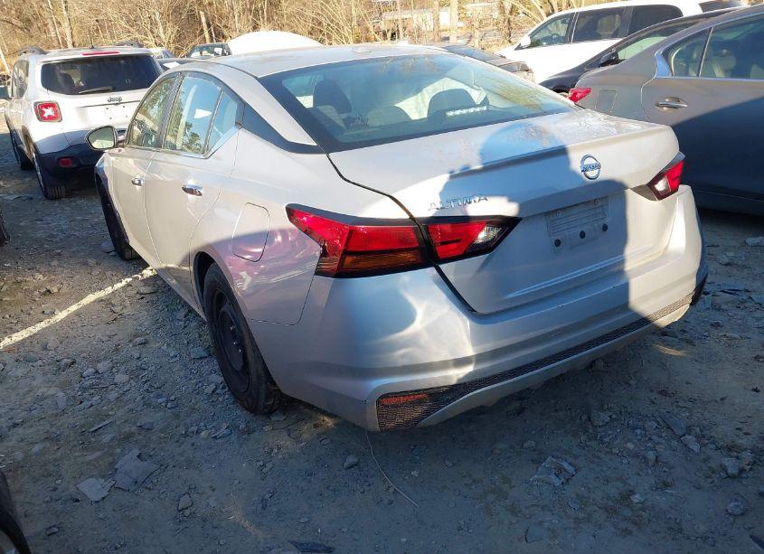 Photo 3 of 2020 Nissan Altima S FWD (VIN 1N4BL4BV9LC285208)