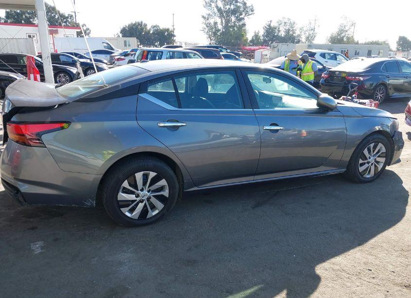 Photo 13 of 2020 Nissan Altima S FWD (VIN 1N4BL4BV9LC285404)