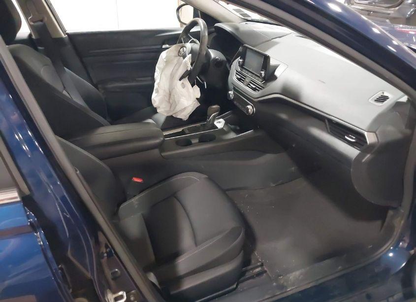 Photo 5 of 2021 Nissan Altima S FWD (VIN 1N4BL4BV9MN421570)