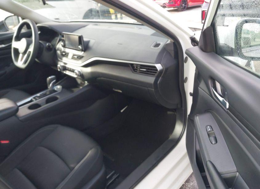 Photo 5 of 2022 Nissan Altima 2.5 S (VIN 1N4BL4BV9NN389513)