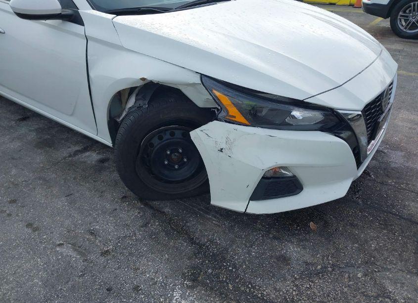 Photo 6 of 2022 Nissan Altima 2.5 S (VIN 1N4BL4BV9NN389513)