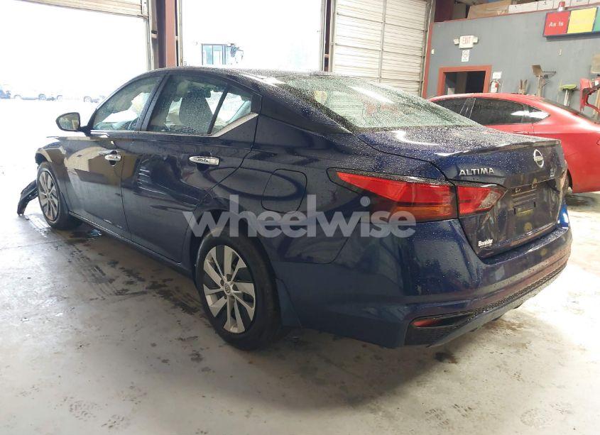 Photo 3 of 2024 Nissan Altima S FWD (VIN 1N4BL4BV9RN367940)