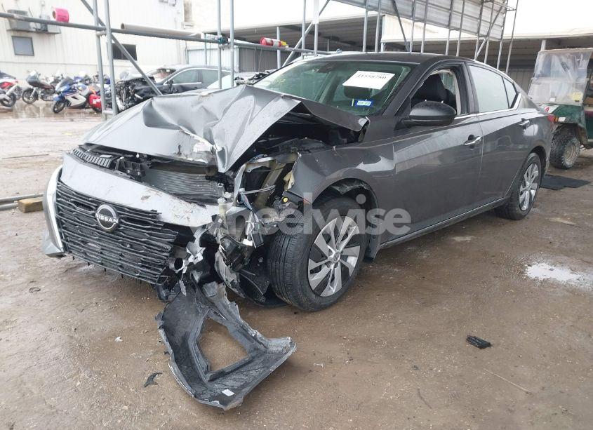 Photo 2 of 2024 Nissan Altima S FWD (VIN 1N4BL4BV9RN411371)