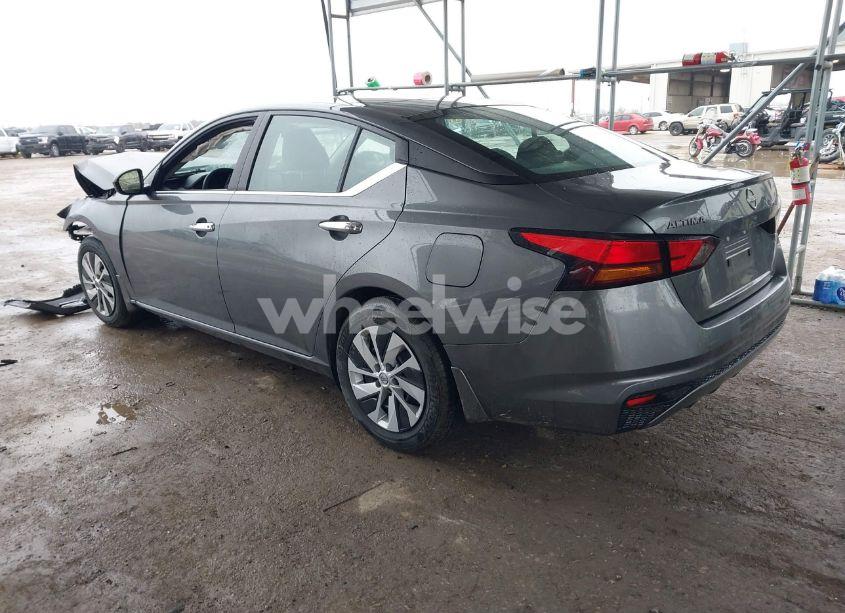 Photo 3 of 2024 Nissan Altima S FWD (VIN 1N4BL4BV9RN411371)