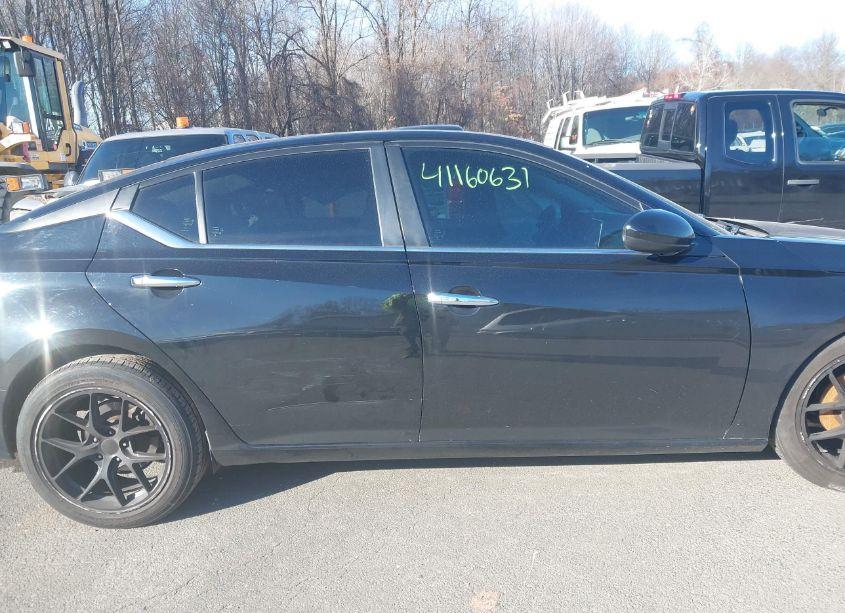 Photo 12 of 2019 Nissan Altima 2.5 S (VIN 1N4BL4BVXKC125272)