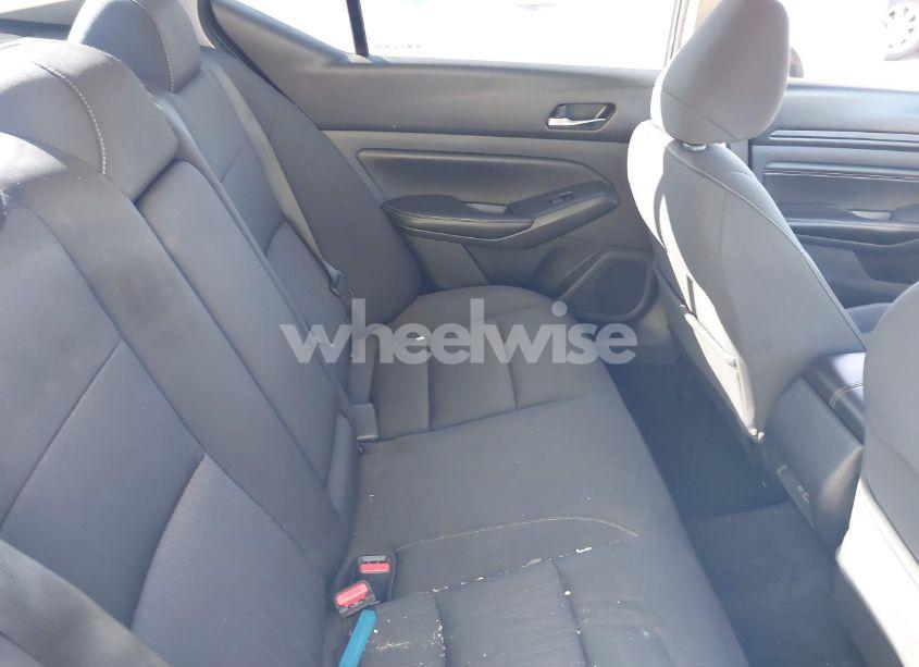 Photo 8 of 2019 Nissan Altima 2.5 S (VIN 1N4BL4BVXKC166923)