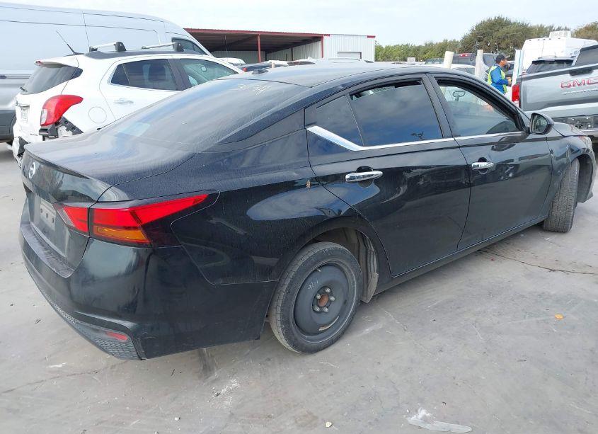 Photo 4 of 2019 Nissan Altima 2.5 S (VIN 1N4BL4BVXKC210595)